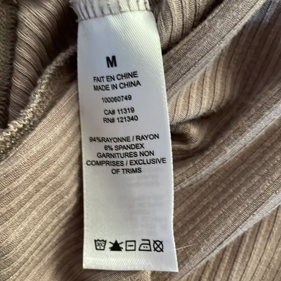 Garage Cropped Button Up Tee - Picture 3 of 4